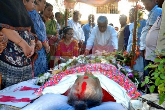 Tripura CPI-M CM pays tribute to Ex Cong CMâ€™s wife 